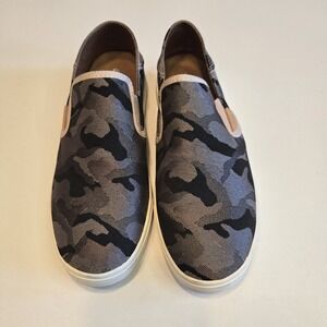 Olaukai Pehuea P'ai Camo Womens‎ Slip On Sneaker